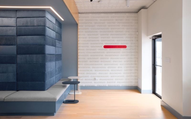 Cải tạo tường văn phòng