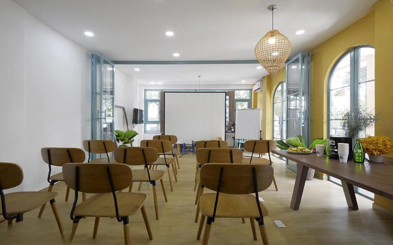 Neighborhood Coworking Space