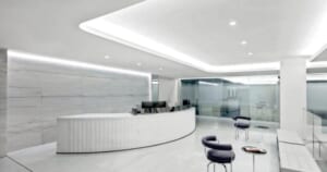 Những lưu ý khi thiết kế trần thạch cao văn phòng