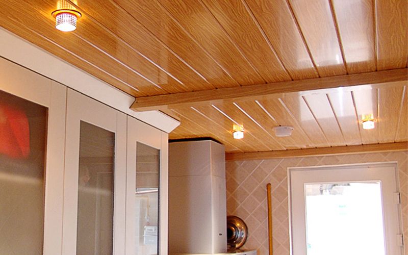 Trần gỗ full văn phòng