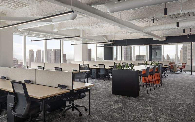 Hệ thống ánh sáng và môi trường làm việc của văn phòng công chứng