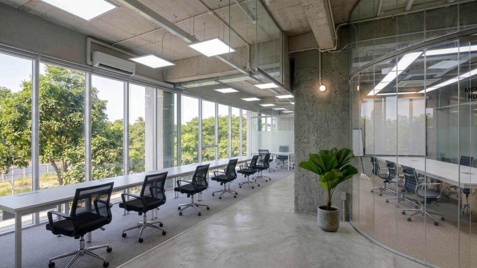 Không gian văn phòng công nghiệp được thiết kế sang trọng và hiện đại