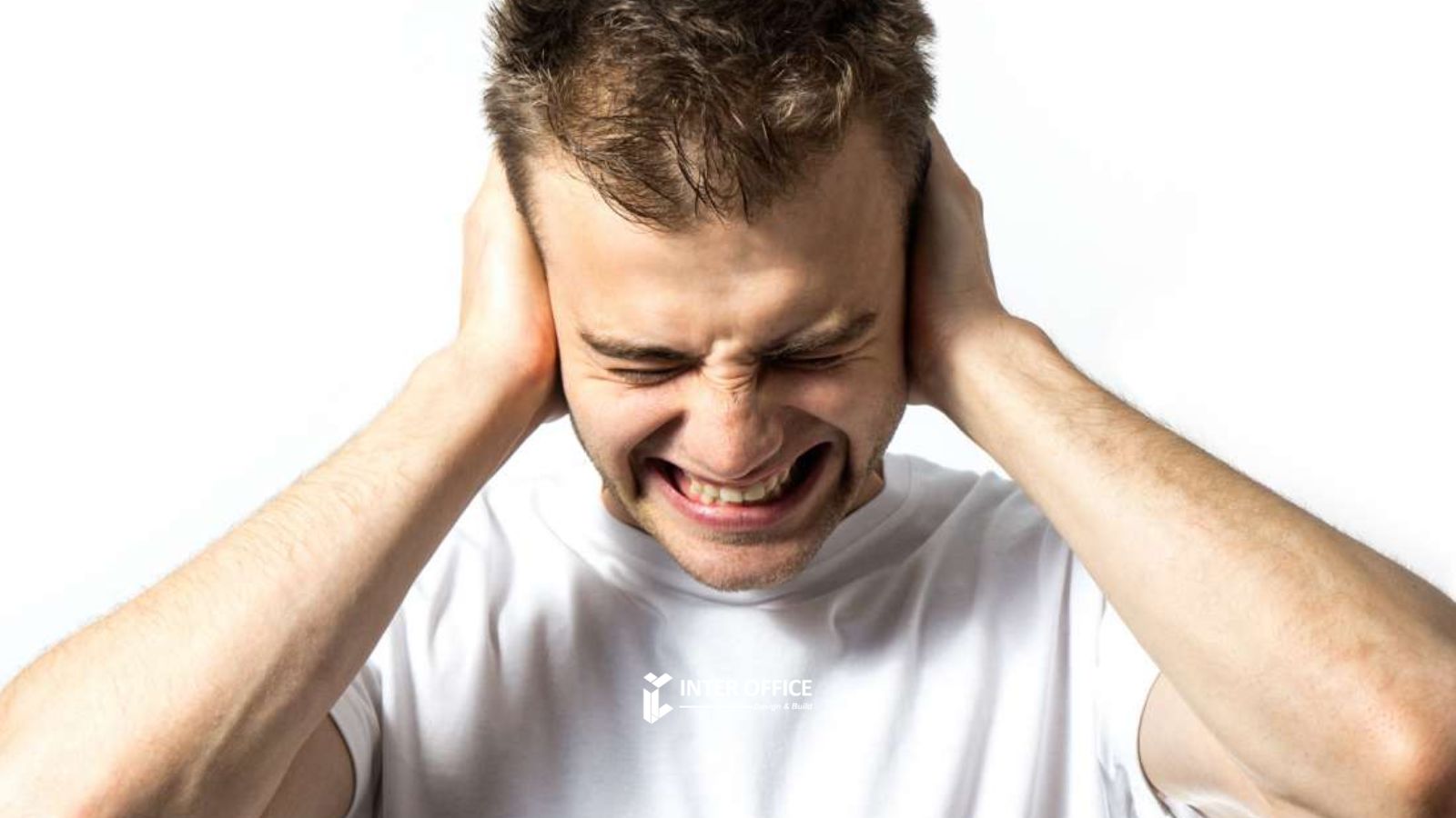 Âm học ảnh hưởng đến hiệu suất tập trung trong văn phòng