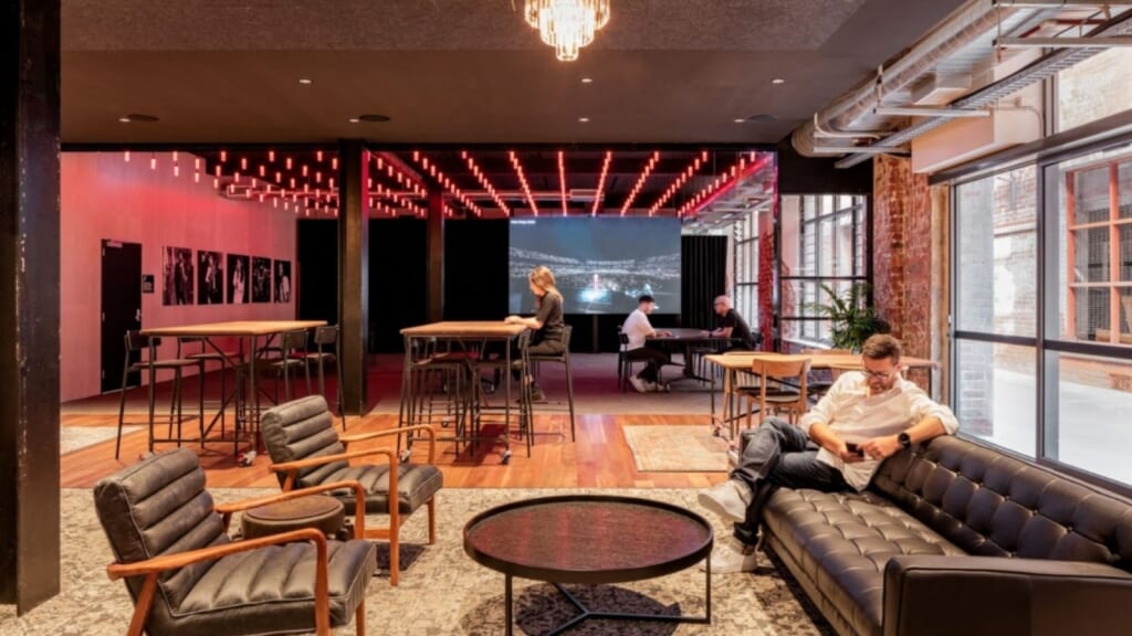 Âm học trong văn phòng