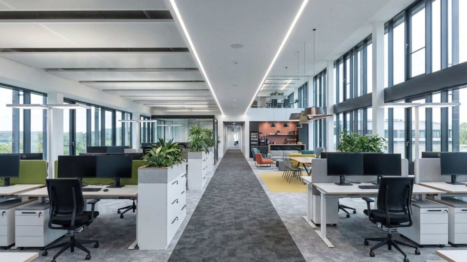 thiết kế văn phòng hiện đại trên 500m2